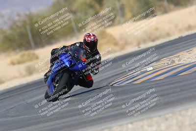 media/Jan-14-2024-SoCal Trackdays (Sun) [[2e55ec21a6]]/Turn 6 (125pm)/